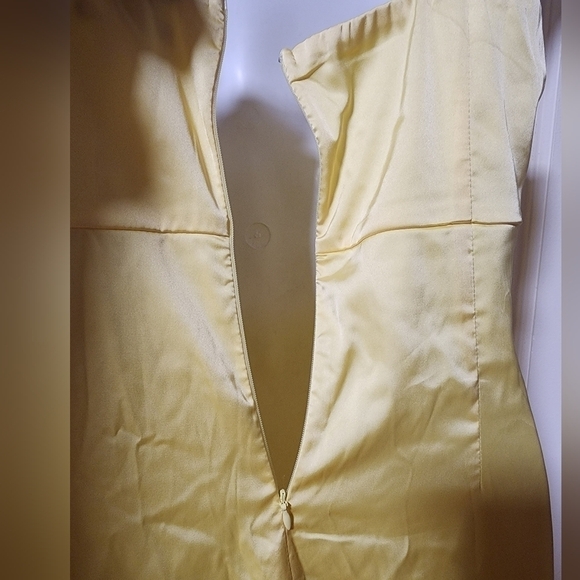 Fashion Nova Women’s Luxe Nights Satin Maxi Dress – Yellow Large - Picture 3 of 13